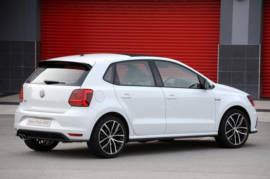  Volkswagen Polo GTi 2015 года  (ZA) (фото 5 из 22)